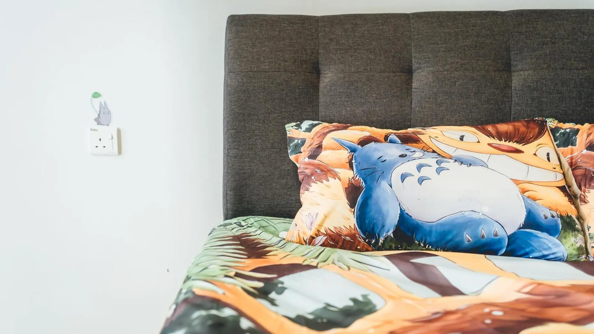 Royal Strand Totoro Theme Suite 3Br By Our Stay Johor Bahru